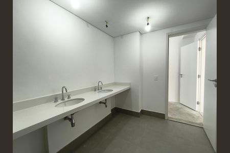 Apartamento à venda com 163m², 2 quartos e 2 vagasBanheiro da Suíte 2