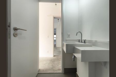 Apartamento à venda com 163m², 2 quartos e 2 vagasBanheiro da Suíte 1