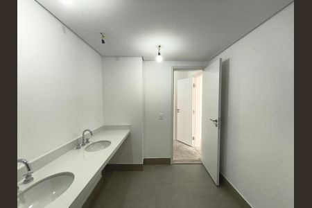 Apartamento à venda com 163m², 2 quartos e 2 vagasBanheiro da Suíte 2