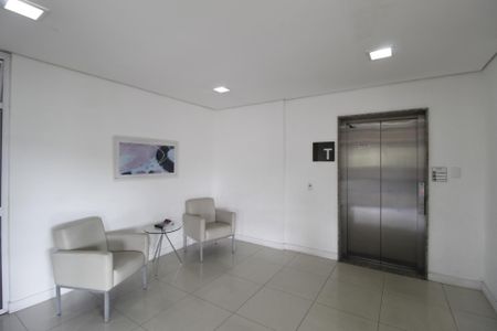 Apartamento à venda com 79m², 3 quartos e 1 vagaCorredor