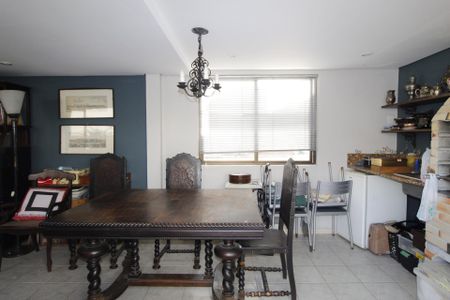 Apartamento à venda com 136m², 3 quartos e 1 vagaCobertura