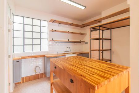 Apartamento para alugar com 111m², 2 quartos e 1 vagaCozinha