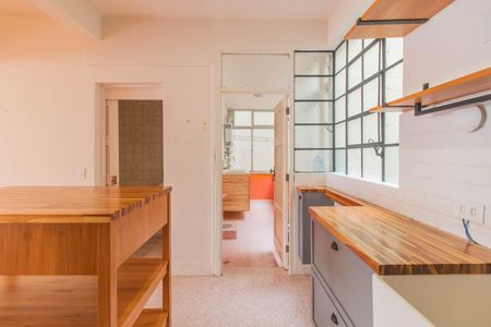 Apartamento para alugar com 111m², 2 quartos e 1 vagaCozinha