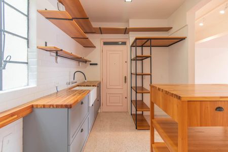 Apartamento para alugar com 111m², 2 quartos e 1 vagaCozinha