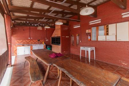 Apartamento para alugar com 111m², 2 quartos e 1 vagaÁrea comum - Churrasqueira