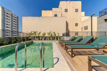 Studio para alugar com 25m², 1 quarto e sem vagaPiscina