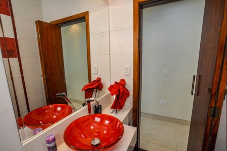 Casa à venda com 400m², 3 quartos e 2 vagasLavabo