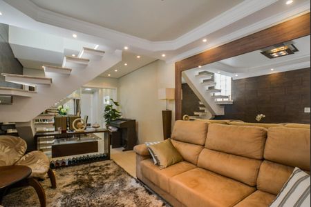 Casa à venda com 400m², 3 quartos e 2 vagasSala