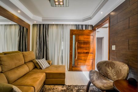 Sala de casa à venda com 3 quartos, 400m² em Jardim Marek, Santo André