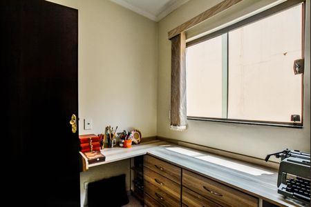 Casa à venda com 400m², 3 quartos e 2 vagasQuarto 1