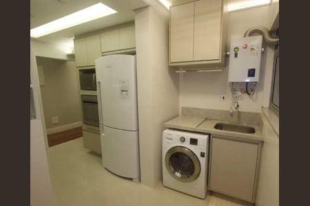 Foto 02 de apartamento à venda com 3 quartos, 95m² em Indianópolis, São Paulo