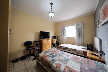 Casa à venda com 250m², 4 quartos e 4 vagasQuarto 2