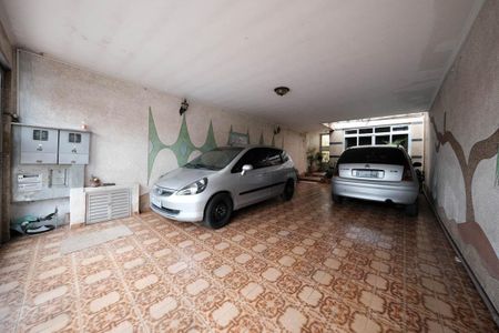 Casa à venda com 250m², 4 quartos e 4 vagasGaragem