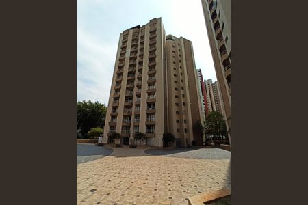 Apartamento à venda com 58m², 2 quartos e 1 vagaFachada