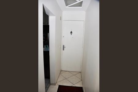 Apartamento à venda com 58m², 2 quartos e 1 vagaEntrada