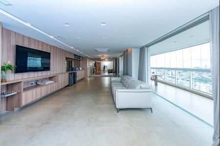 Apartamento à venda com 225m², 3 quartos e 3 vagasSala 1