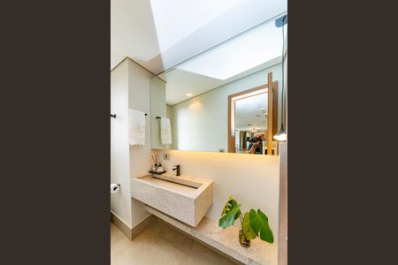 Apartamento à venda com 225m², 3 quartos e 3 vagasLavabo