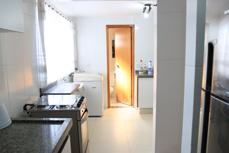 Apartamento para alugar com 109m², 3 quartos e 1 vagaCozinha e Área de Serviço