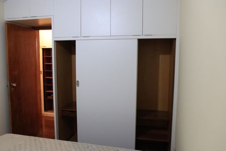 Apartamento para alugar com 109m², 3 quartos e 1 vagaQuarto 02