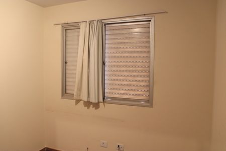 Quarto 01 de apartamento para alugar com 3 quartos, 109m² em Setor Oeste, Goiânia