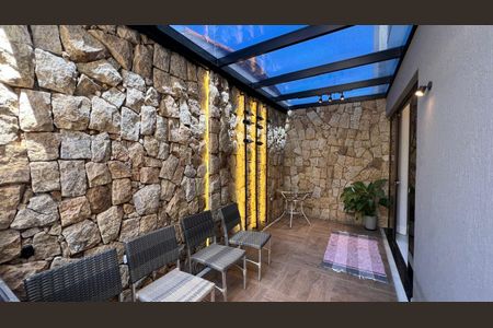 Apartamento à venda com 156m², 2 quartos e 2 vagas Apartamento à venda com 156m², 2 quartos e 2 vagasÁrea Externa