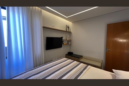 Suíte de apartamento à venda com 2 quartos, 156m² em Alto Caiçaras, Belo Horizonte