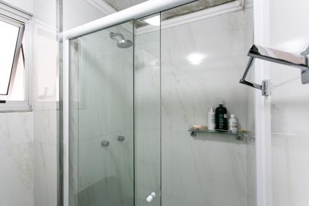 Apartamento à venda com 64m², 3 quartos e 1 vaga Apartamento à venda com 64m², 3 quartos e 1 vagaBanheiro Social