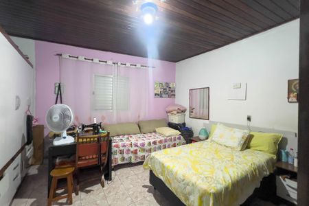 Casa à venda com 275m², 3 quartos e 1 vaga Casa à venda com 275m², 3 quartos e 1 vagaQuarto