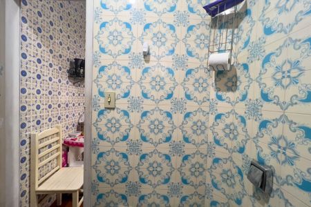 Casa à venda com 275m², 3 quartos e 1 vaga Casa à venda com 275m², 3 quartos e 1 vagaBanheiro