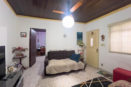 Casa à venda com 275m², 3 quartos e 1 vaga Casa à venda com 275m², 3 quartos e 1 vagaSala