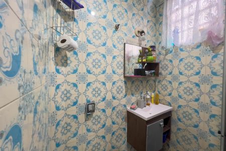 Banheiro de casa à venda com 3 quartos, 275m² em Vila Dom Pedro I, São Paulo