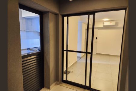 Apartamento para alugar com 69m², 2 quartos e 1 vaga Apartamento para alugar com 69m², 2 quartos e 1 vagaVaranda