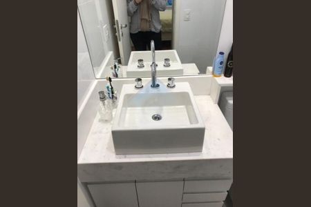 Foto 03 de apartamento à venda com 3 quartos, 134m² em Aclimação, São Paulo