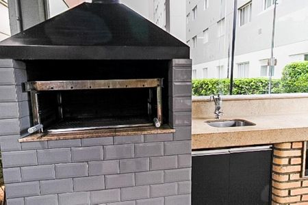 Apartamento à venda com 33m², 1 quarto e sem vagaÁrea comum - Churrasqueira