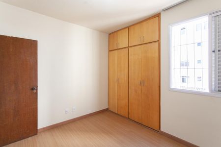 Apartamento à venda com 136m², 3 quartos e 2 vagasQuarto 1