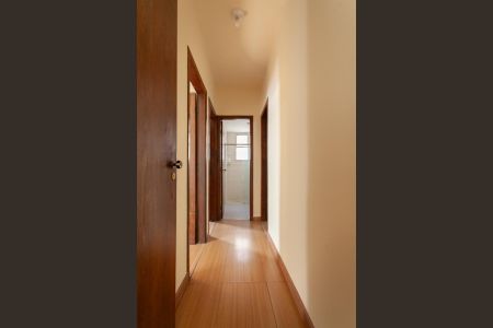 Apartamento à venda com 136m², 3 quartos e 2 vagasCorredor