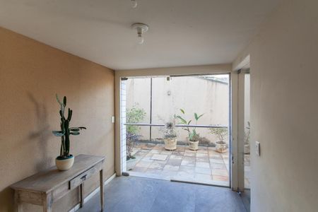 Apartamento à venda com 136m², 3 quartos e 2 vagasHall de entrada