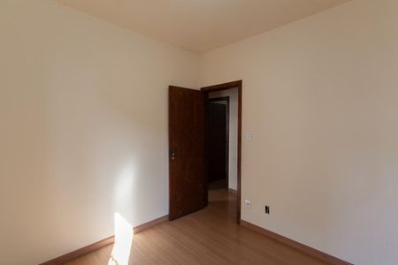 Apartamento à venda com 136m², 3 quartos e 2 vagasQuarto 2