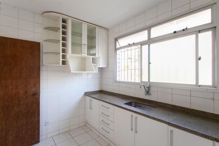 Apartamento à venda com 136m², 3 quartos e 2 vagasCozinha