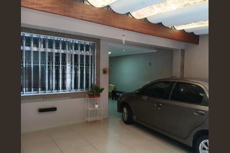 Casa à venda com 225m², 3 quartos e 3 vagas Casa à venda com 225m², 3 quartos e 3 vagasFoto 32