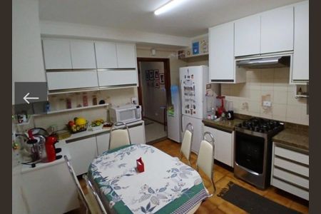 Casa à venda com 225m², 3 quartos e 3 vagas Casa à venda com 225m², 3 quartos e 3 vagasFoto 01