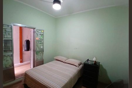 Foto 01 de casa à venda com 3 quartos, 225m² em Mirandópolis, São Paulo