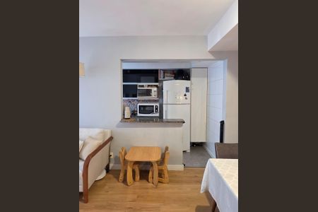 Apartamento à venda com 78m², 3 quartos e 1 vaga Apartamento à venda com 78m², 3 quartos e 1 vagaSala