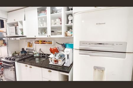 Apartamento à venda com 65m², 2 quartos e 1 vagaCozinha