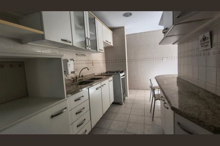 Apartamento à venda com 87m², 2 quartos e 2 vagasCozinha e Área de Serviço