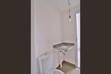 Banheiro de kitnet/studio à venda com 1 quarto, 24m² em Belenzinho, São Paulo