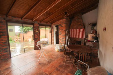 Casa à venda com 230m², 3 quartos e 3 vagasVaranda