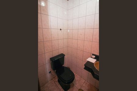 Casa à venda com 230m², 3 quartos e 3 vagasLavabo 1