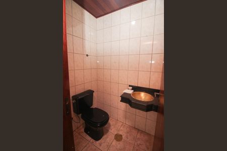 Casa à venda com 230m², 3 quartos e 3 vagasLavabo 1