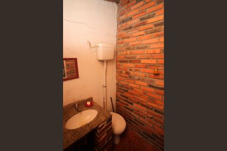 Casa à venda com 230m², 3 quartos e 3 vagasLavabo 2